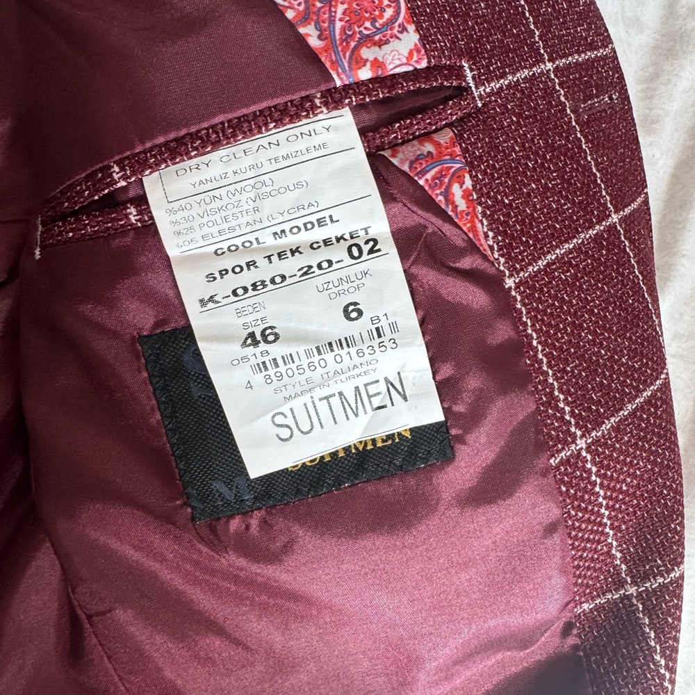 Men's Maroon Grid Pattern Blazer - image 5
